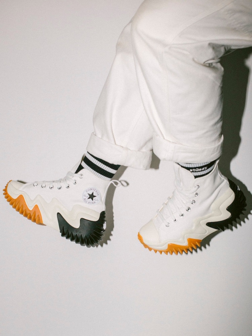 Converse Run Star Motion